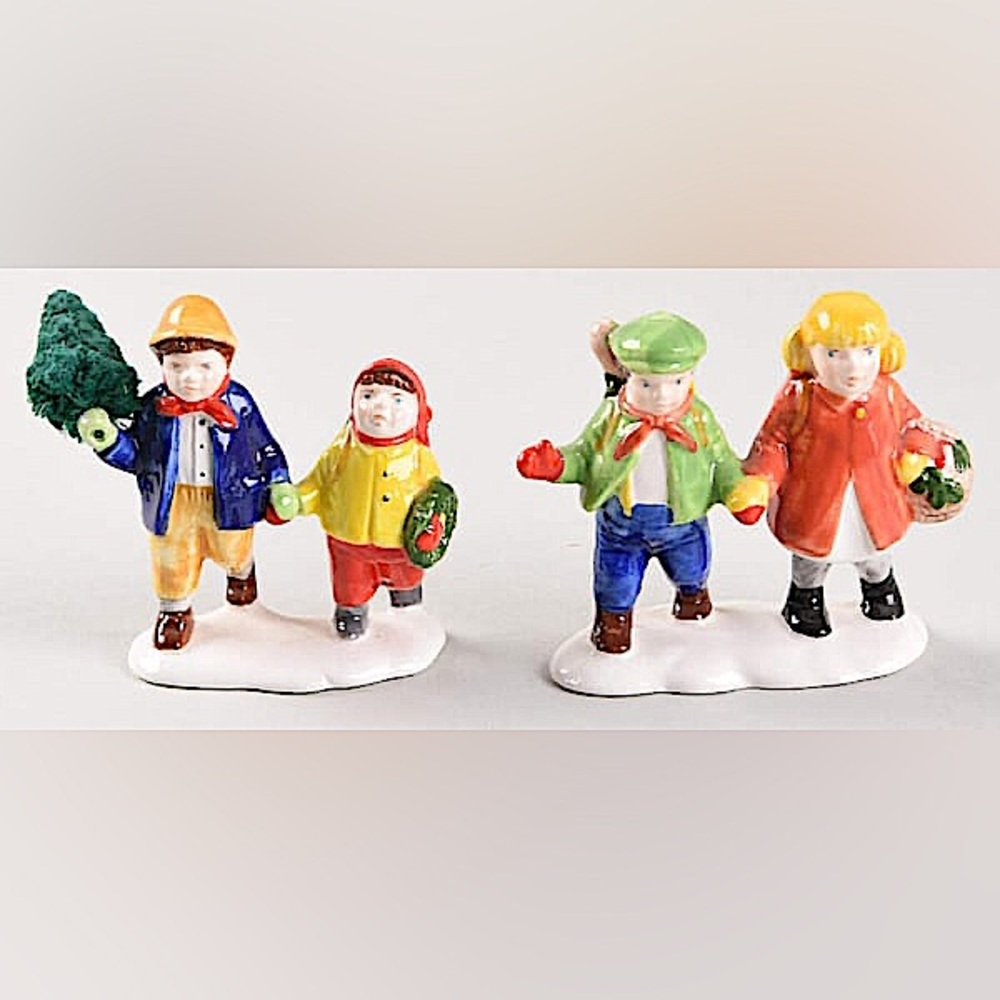 DEPARTMENT 56 - Through the Woods - Original Snow Village